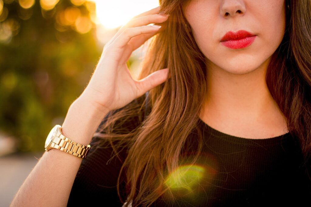 person, woman, wristwatch, girl, lips, bokeh, gold, golden, hair, brown hair, brown bokeh, brown lips